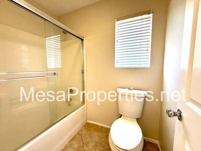 Building Photo - 13720 Thrush Ct