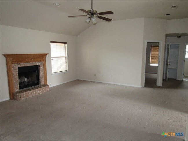 Building Photo - 6006 Sulfur Spring Dr