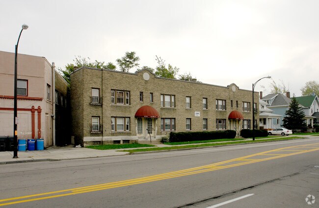 Building Photo - 227-233 Colvin Ave