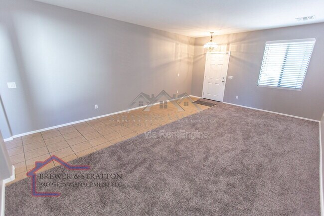 Building Photo - 6427 S 71st Dr
