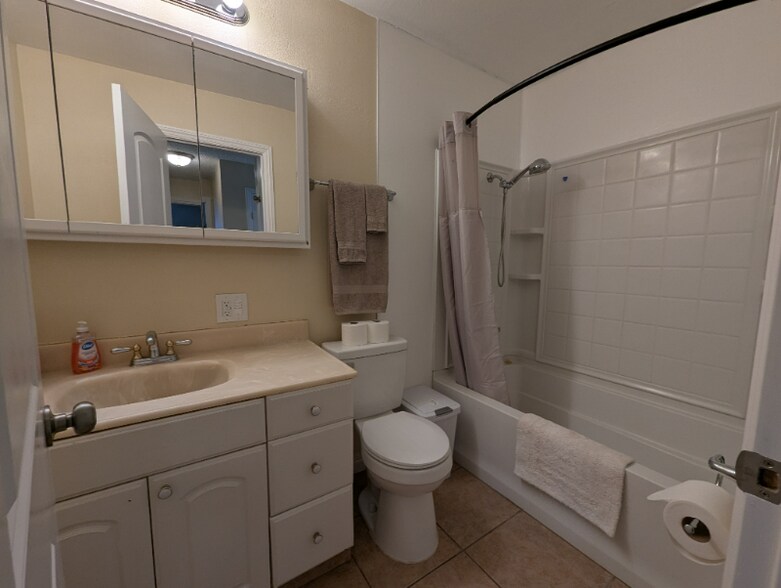 Building Photo - 31100 Ruth Hill Rd