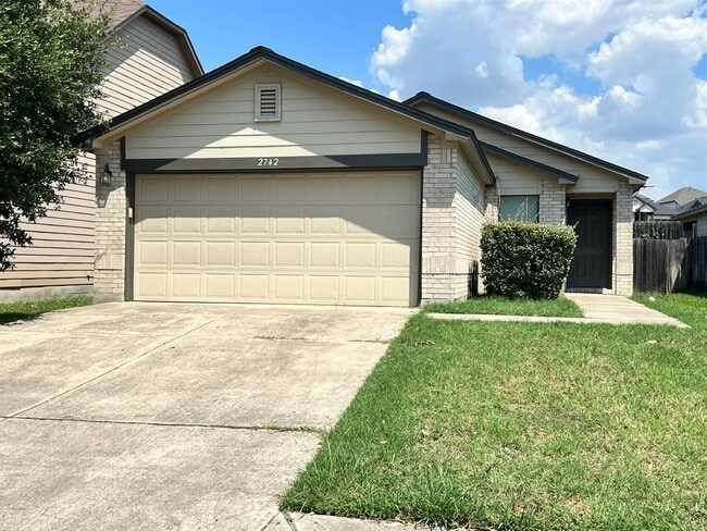 Building Photo - 2742 Perkins Pl