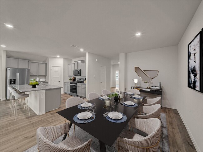 Building Photo - 9733 Tinsley St