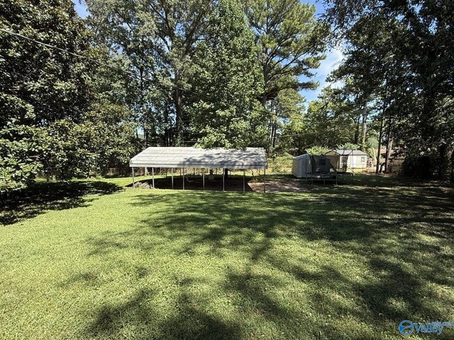 Building Photo - 1012 Strong St