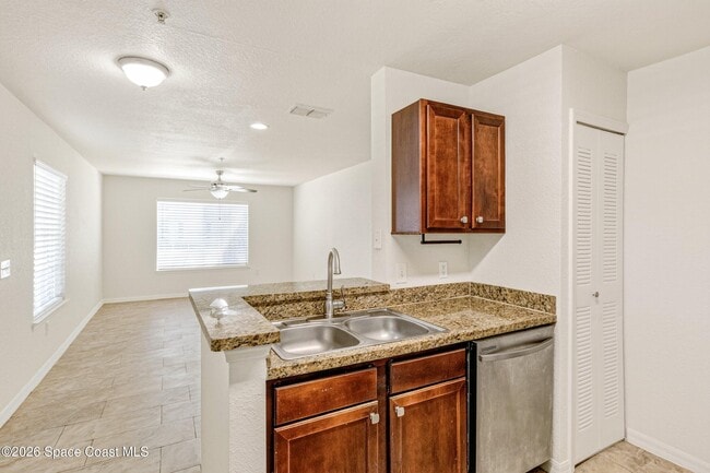 Building Photo - 3511 D'Avinci Way