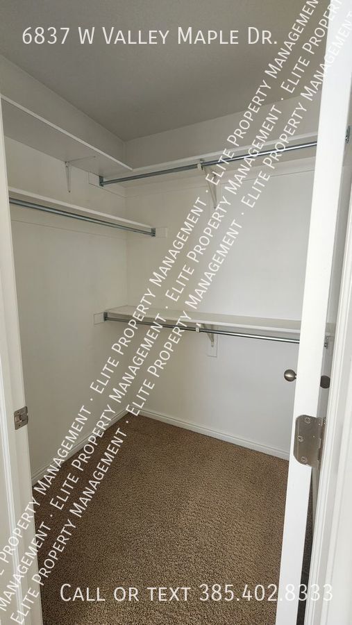 Building Photo - Great 3 bedroom home