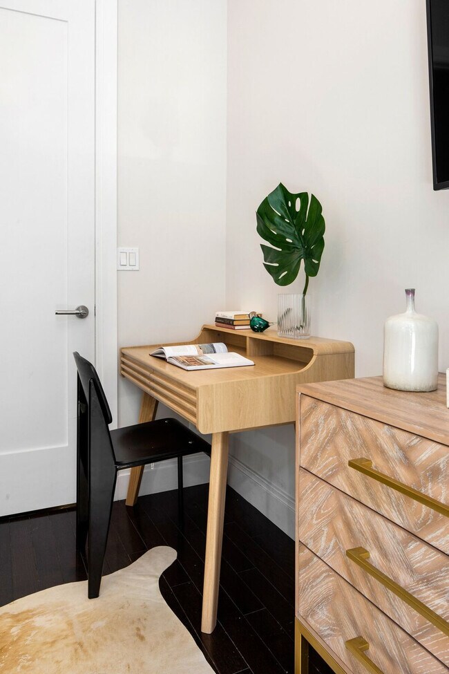 Building Photo - 30 NY-25