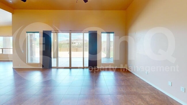 Building Photo - 9398 E Desert Milkweed Ct