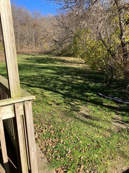 Building Photo - 803 Roundhouse Addn