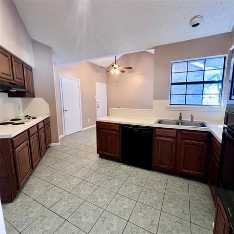 Building Photo - 205 Sunset Dr