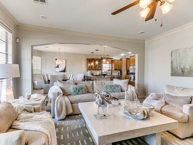 Building Photo - Gorgeous 2 Story Home In Bixby Schools!