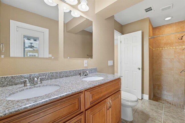 Building Photo - 3707 Pelican Ln