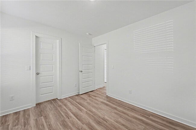 Building Photo - 539 Colorado St