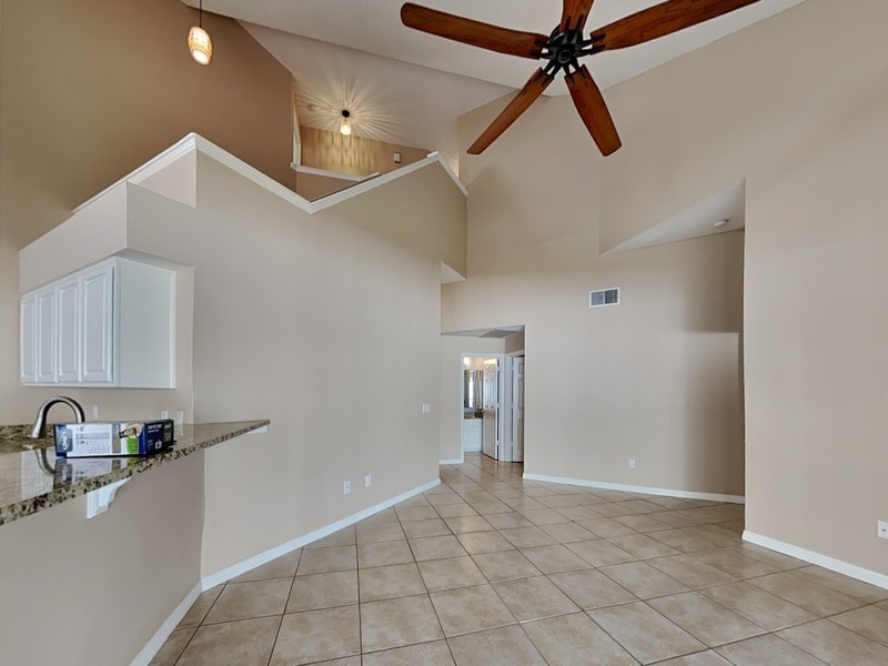 Building Photo - 1428 Oberlin Terrace