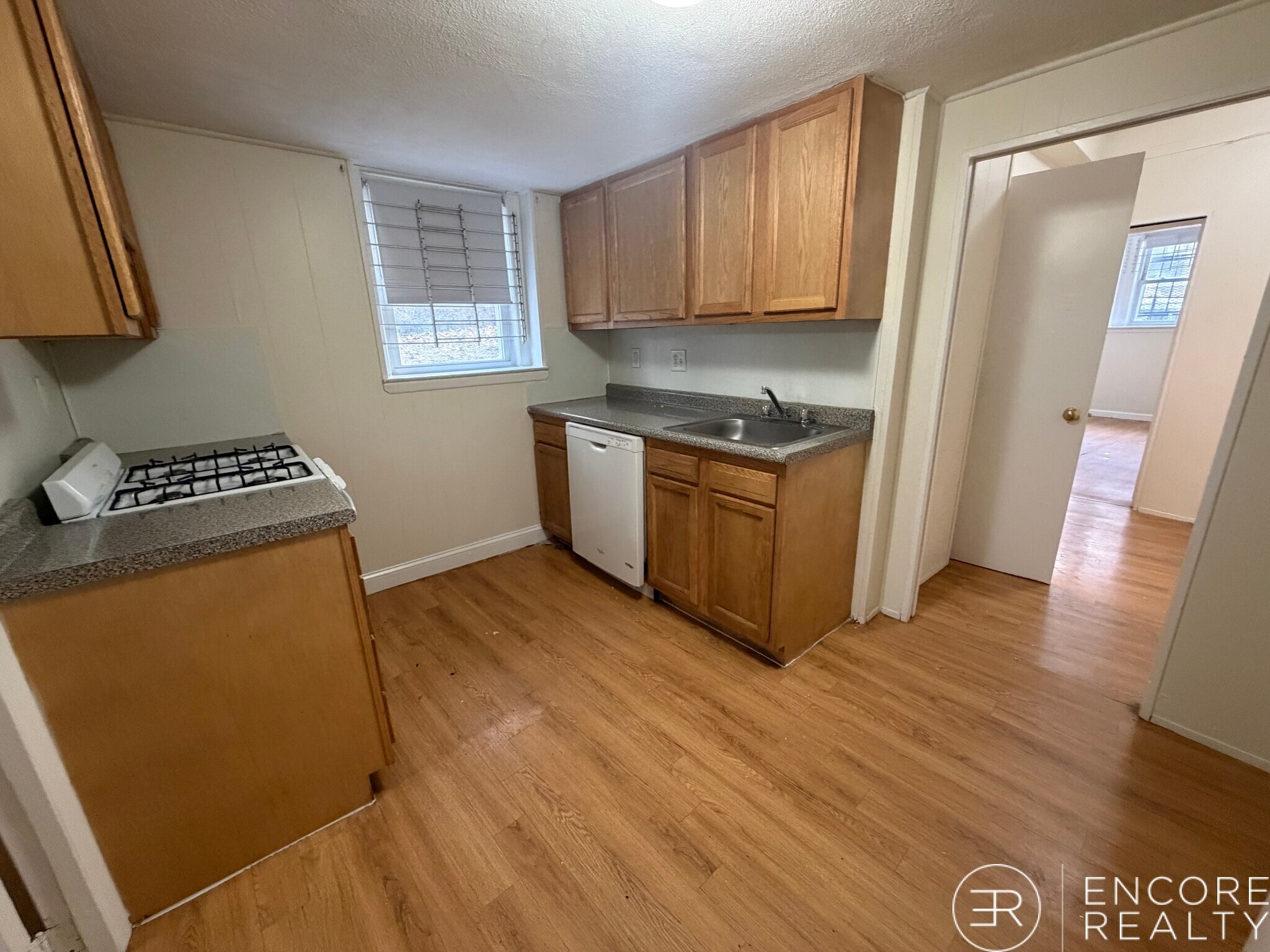 Building Photo - 119 Sutherland Rd