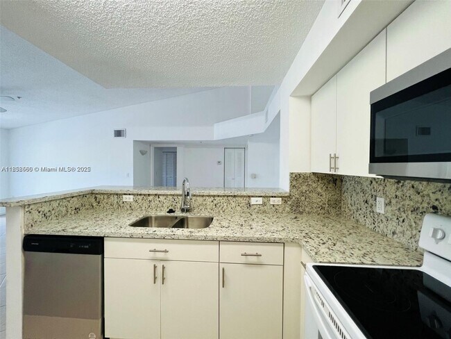 Building Photo - 2081 Renaissance Blvd