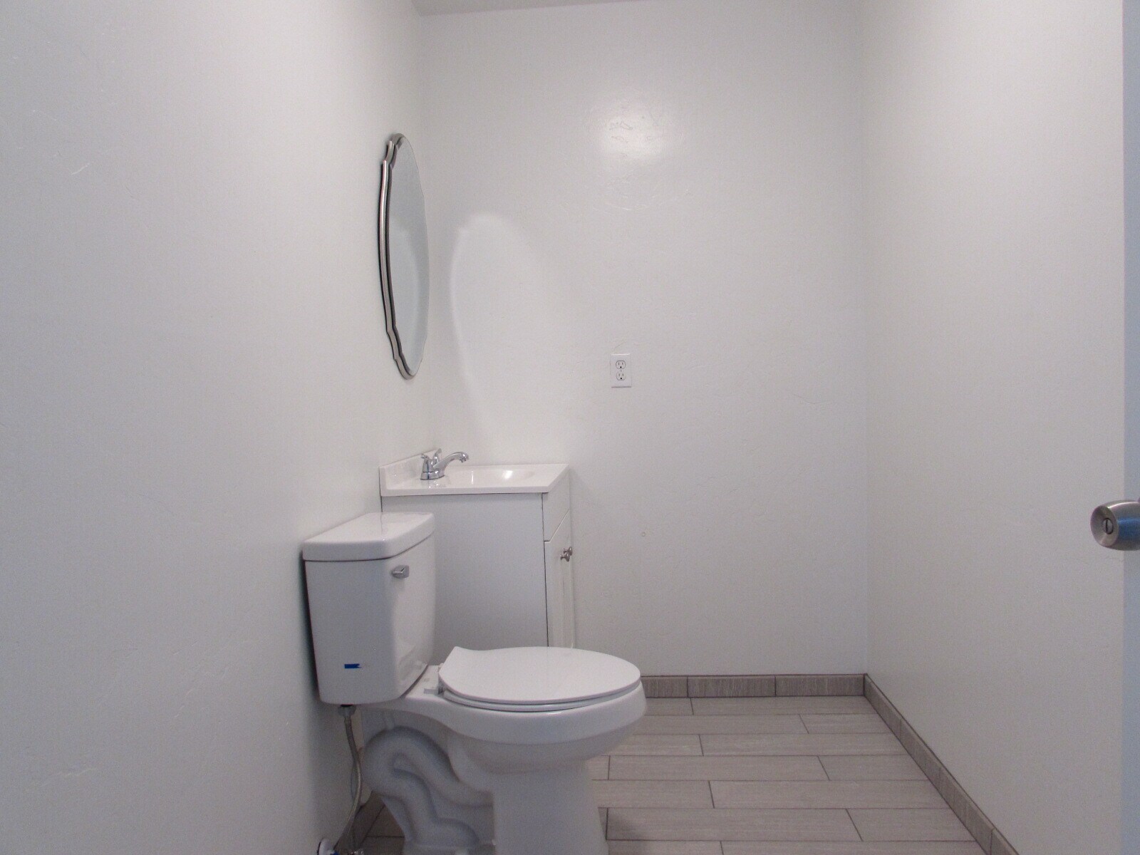 Building Photo - 3271 C 1/2 Rd