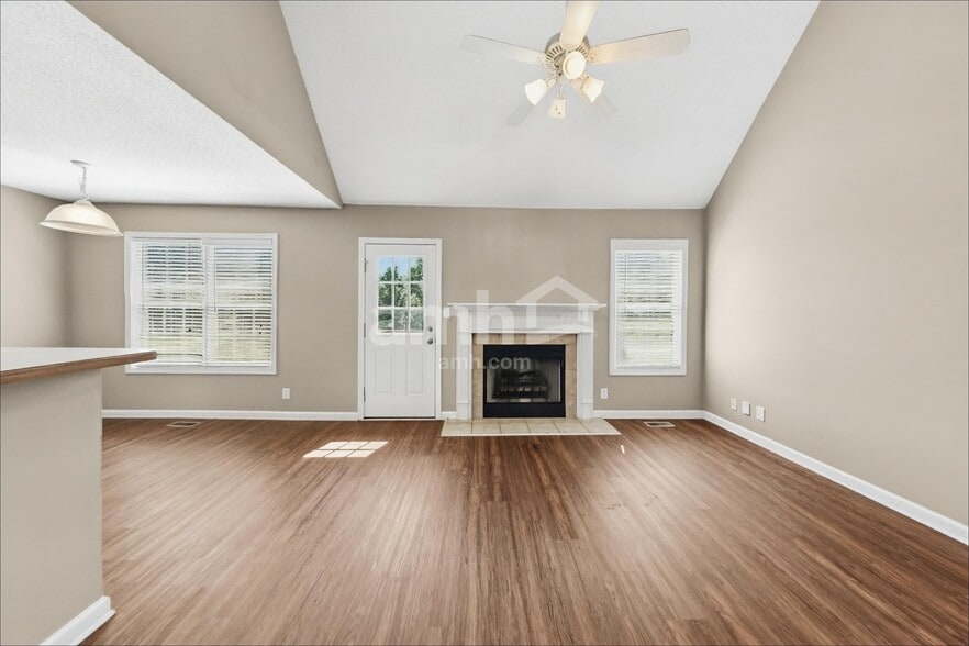 Building Photo - 3366 Dabney Ln