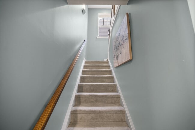 Building Photo - 2435 Double Oaks Rd