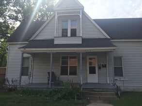 Building Photo - FA908X