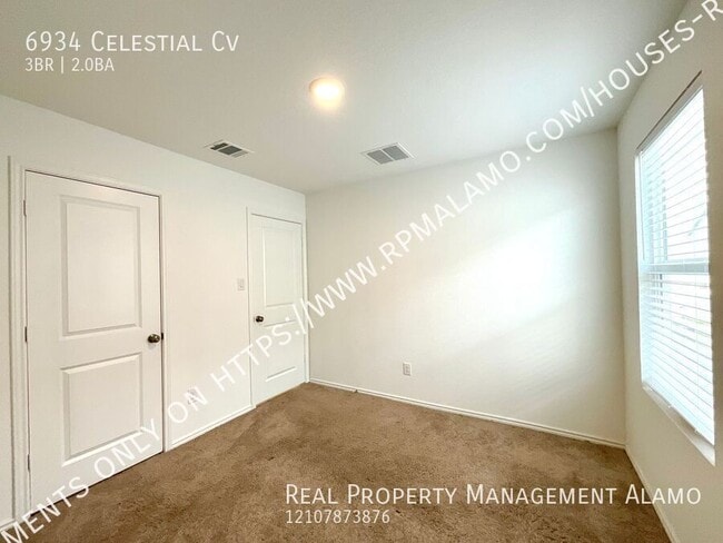 Building Photo - 6934 Celestial Cv