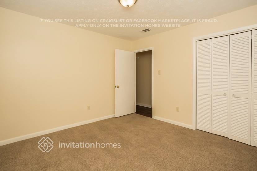 Building Photo - 1621 Wesley Way NW