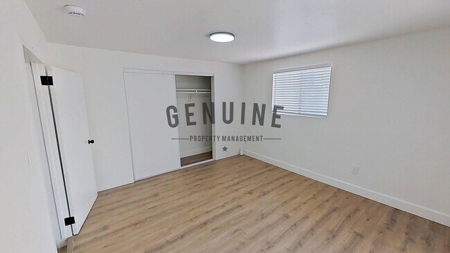 Building Photo - Upgraded 4Bd 2Ba Home