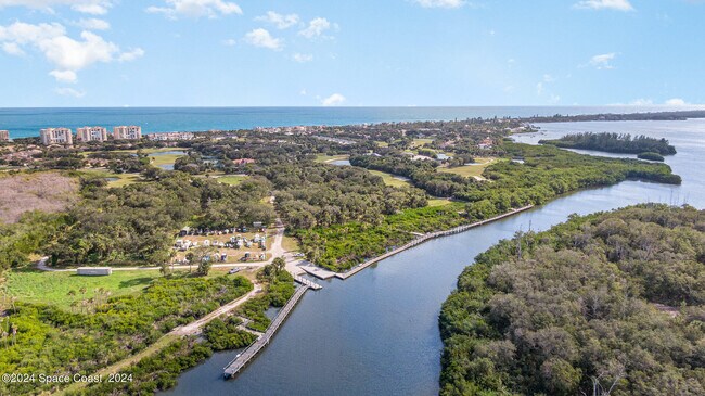 Building Photo - 135 Aquarina Blvd