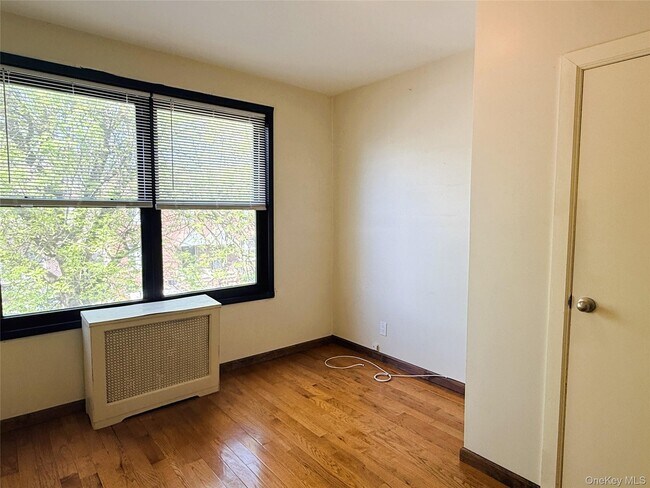 Building Photo - 50-17 41st St