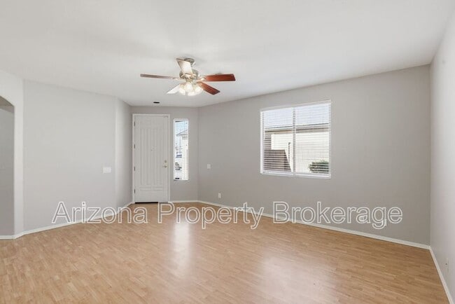 Building Photo - 8717 N 58th Ln