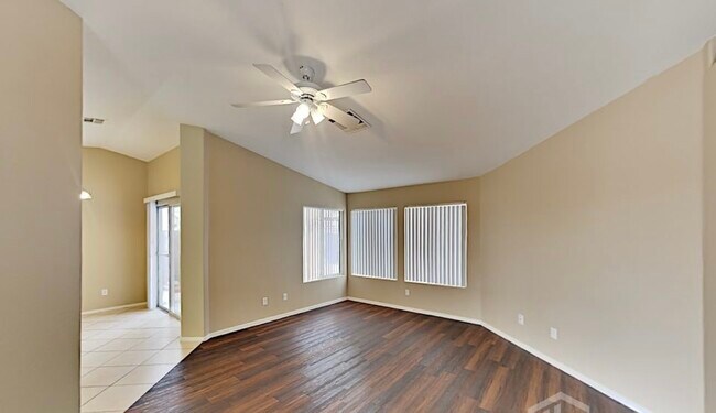 Building Photo - 3504 Redwood Ridge Way