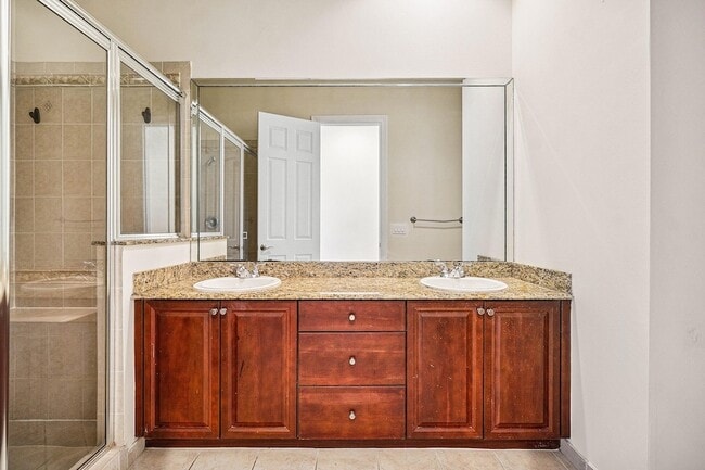 Building Photo - 10509 Vignon Ct