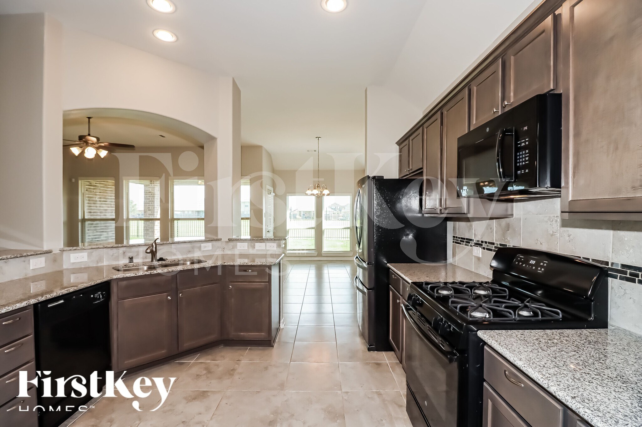 Building Photo - 6211 Kolle Dr