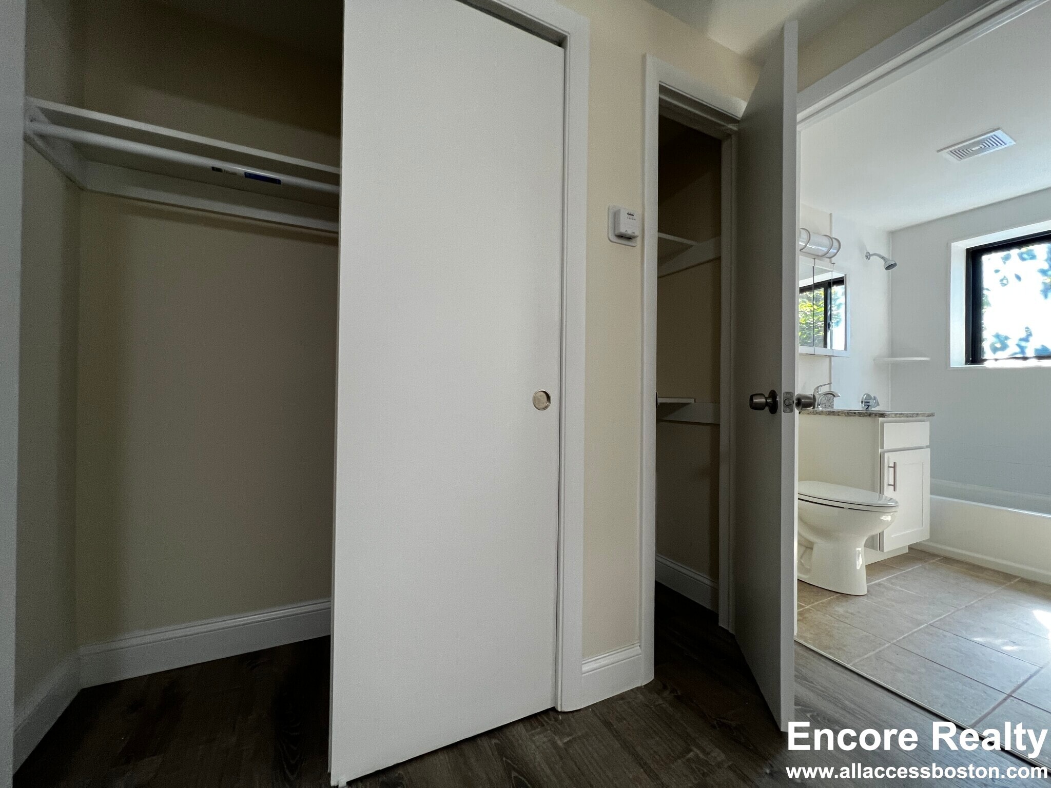 Building Photo - 15 Chester St