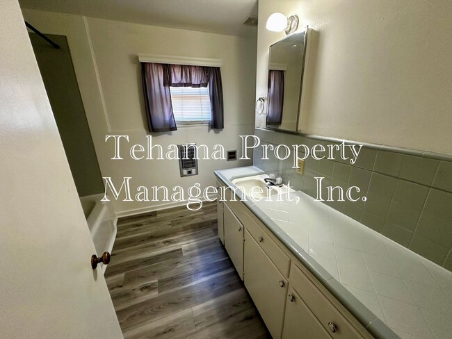 Building Photo - 13650 St Marys Ave