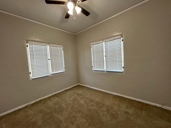 Building Photo - SPACIOUS 1 BEDROOM 1 BATH UPSTAIRS JUST BLOCKS FROM ALAMITOS AND JUNIPERO BEACH