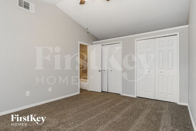 Building Photo - 1705 Wallingford Dr