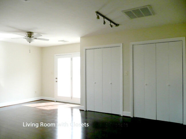 Living Area - 444 Walnut Ave SE