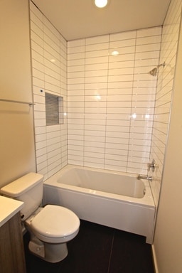 Building Photo - Open House Saturday! Stunning Modern Crown Hill Townhouse!