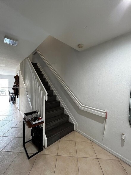 Building Photo - 12805 SW 31st Ct