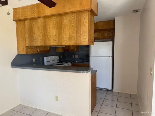 Building Photo - 15 N 24th St