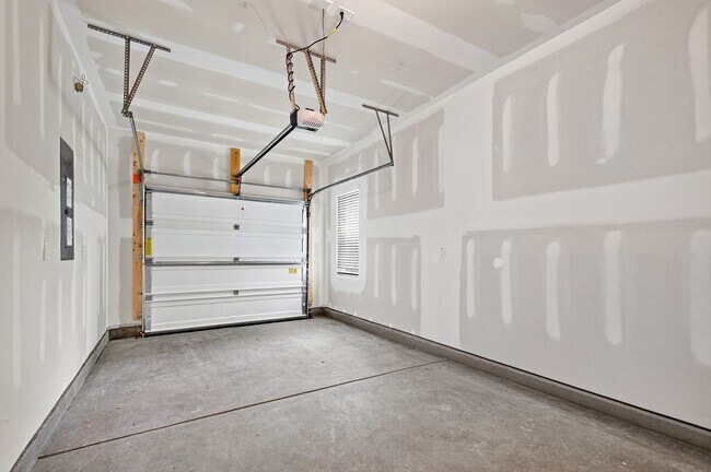 Building Photo - Brand-New Townhome in Renaissance at White Oak – 3BR/2.5BA, 1,550 SF
