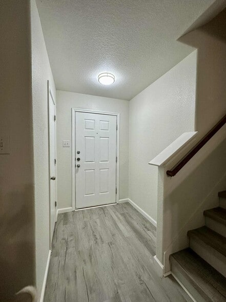 Building Photo - 3305 Etheredge Dr