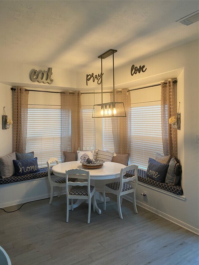 Building Photo - 20954 Kransburg Ridge Dr