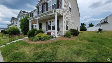 Building Photo - 33 Arbor Hl Pl