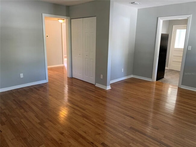 Building Photo - 3516 W San Pedro St