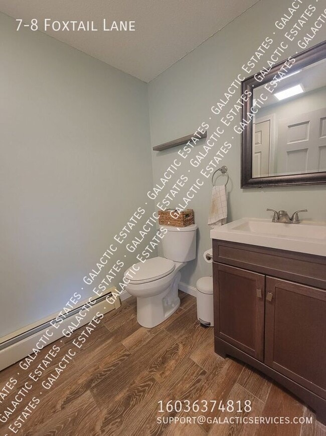 Building Photo - 7-8 Foxtail Lane-