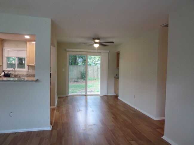 Building Photo - Aragona Village