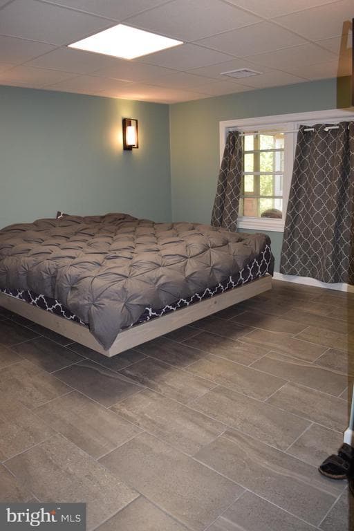 Building Photo - 999 Sunnyside Rd