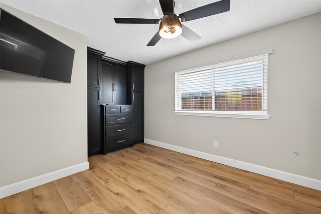 Building Photo - 21234 Park Willow Dr